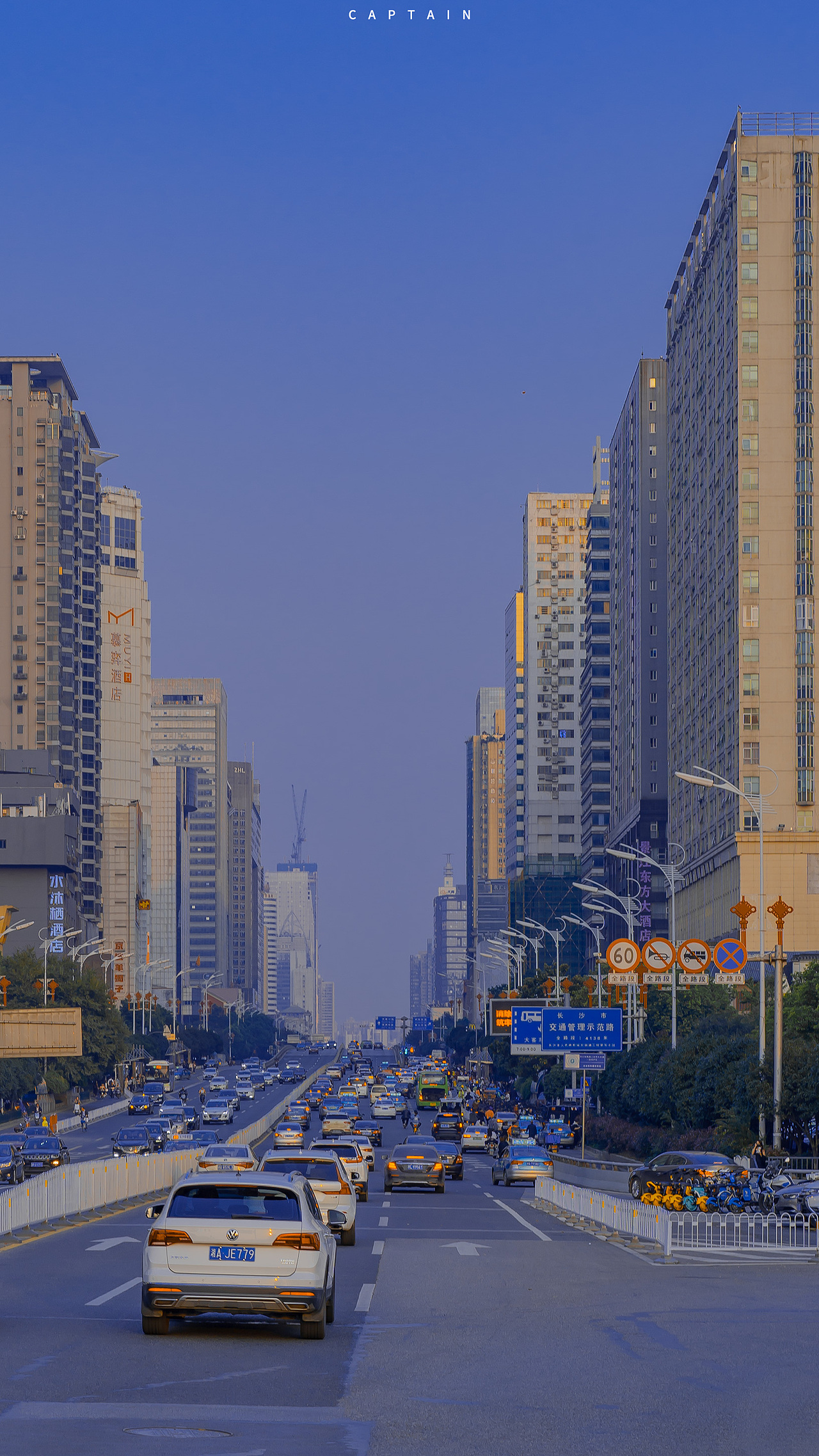 静谧的长沙街道（图ZMjMwNTU2Nzk2） - 风光摄影 - 站酷设计师一船长原创素材 - 站酷ZCOOL