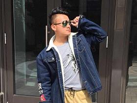 【平面模特】    肌肉男模刘雪林