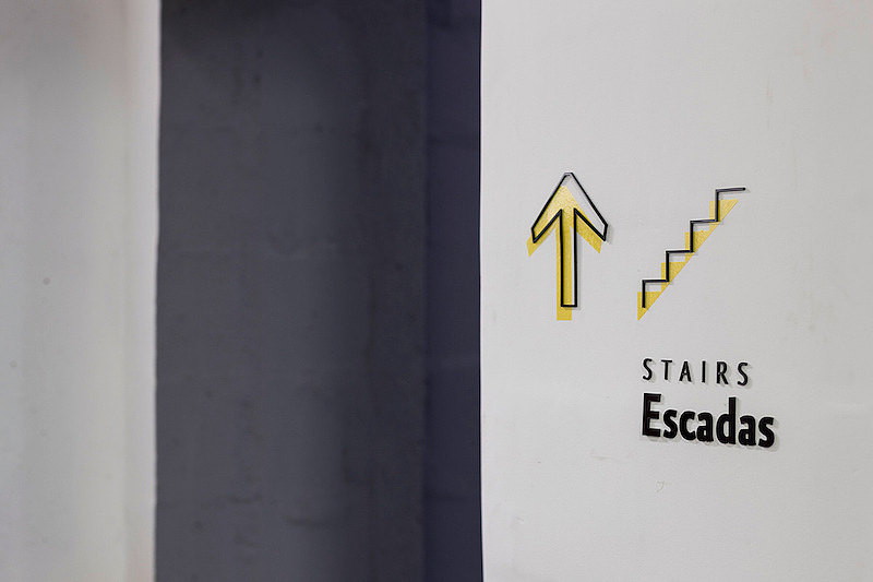 导视设计赏析-费卢玛剧院（图ZMjAyODIyODY0） - 商业空间设计 - 站酷设计师小羊760原创素材 - 站酷ZCOOL