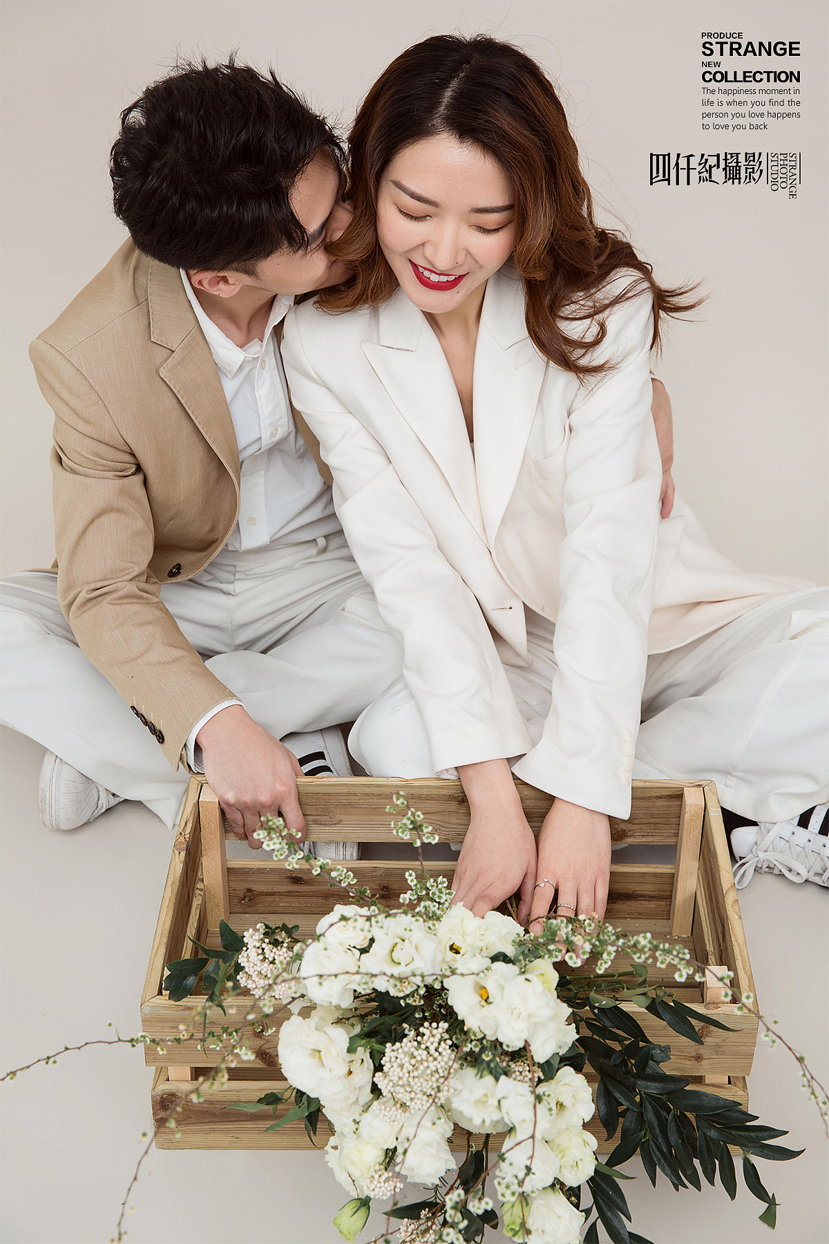 美得令我心动的乌鲁木齐简约婚纱照-干净又甜蜜～（图ZMjQzMTIwNDg0） - 人像摄影 - 站酷设计师新疆四仟纪摄影原创素材 - 站酷ZCOOL