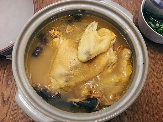 黃金雞湯飯（個(gè)人主頁(yè)-ZNDM1NDI1MzY=） - 產(chǎn)品攝影 - 站酷設(shè)計(jì)師渁渁谷原創(chuàng)素材 - 站酷ZCOOL