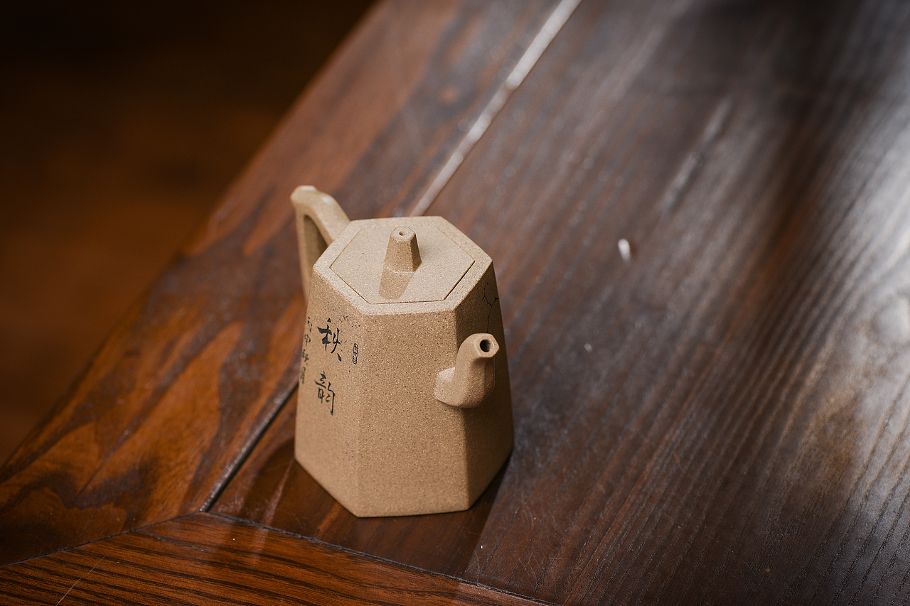 紫砂壶茶宠雕塑