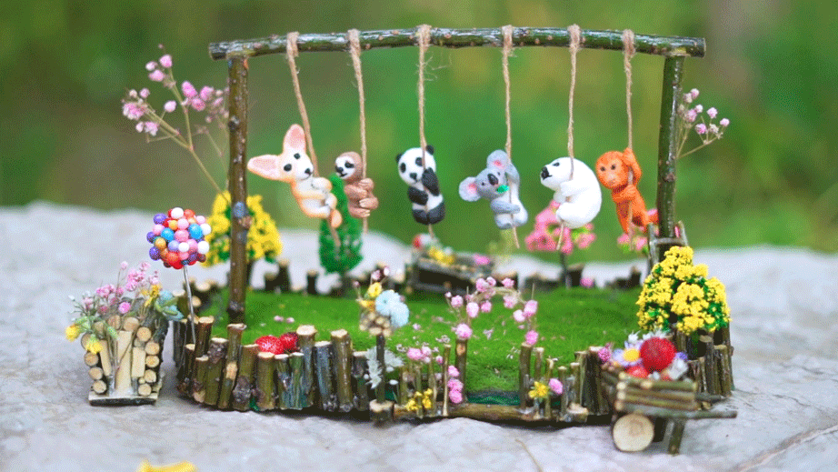 迷你小动物手办:可以放在桌面上的动物乐园