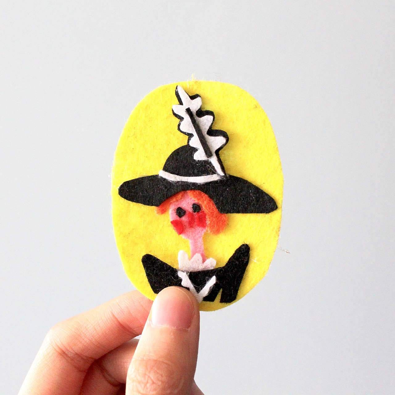 试试不织布拼贴吧