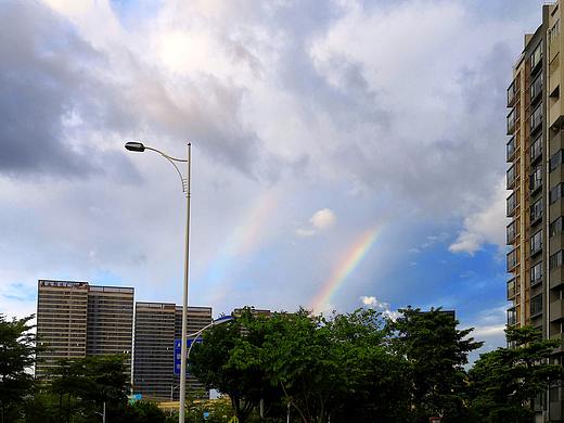 雨后彩虹