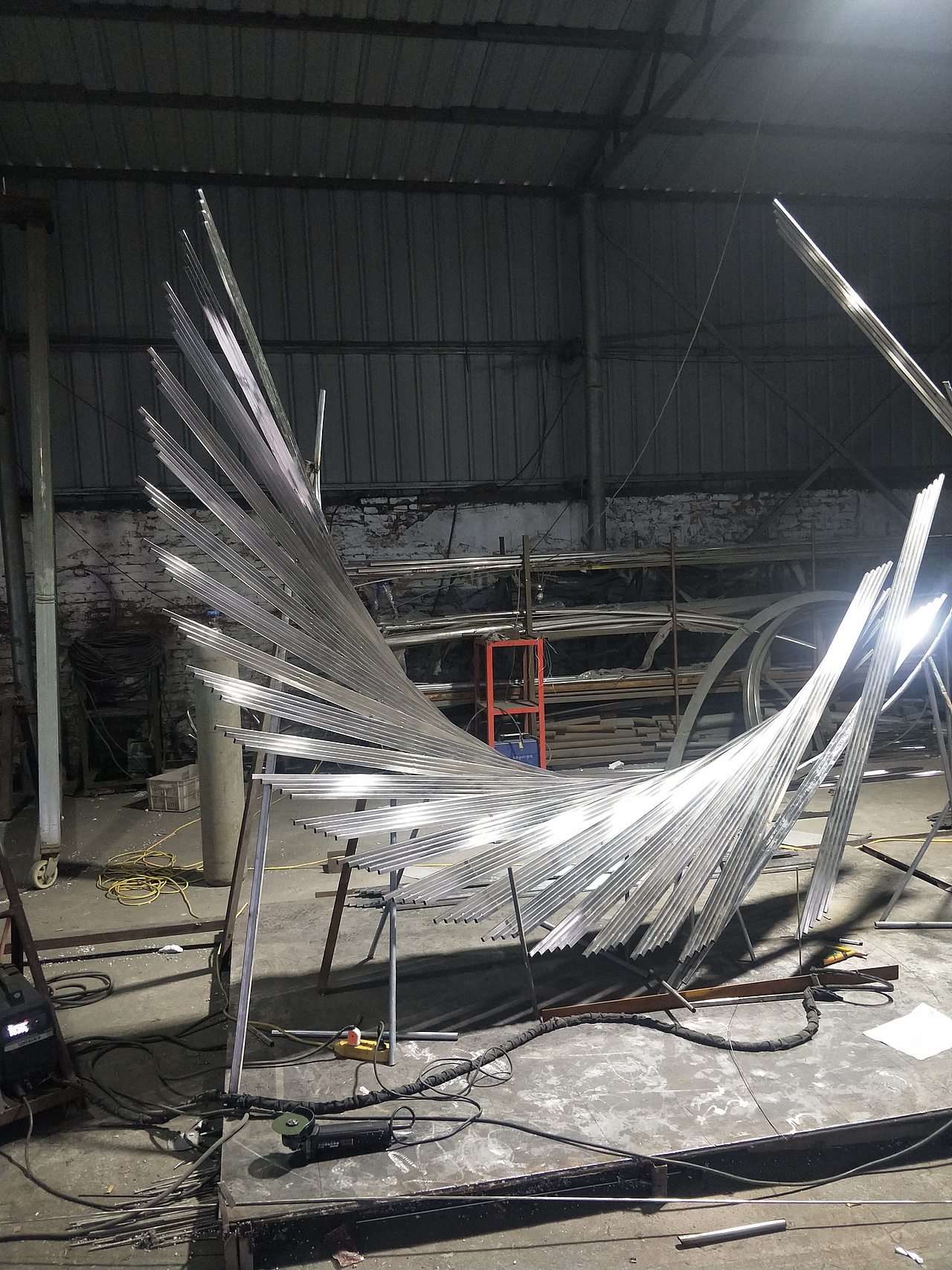 虞城县不锈钢雕塑厂家（图ZMjQ2NTAwMzM2） - 其他手工艺 - 站酷设计师Z16684062原创素材 - 站酷ZCOOL