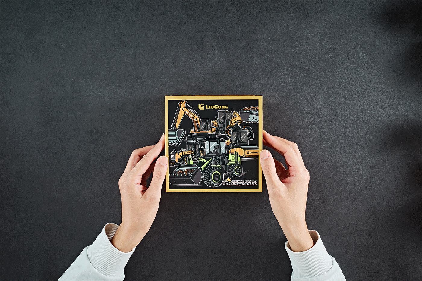 【柳工集团】工程车盲盒包装（图ZMjkyNjY4Njg4） - 包装 - 站酷设计师小狼君LangcerLee原创素材 - 站酷ZCOOL