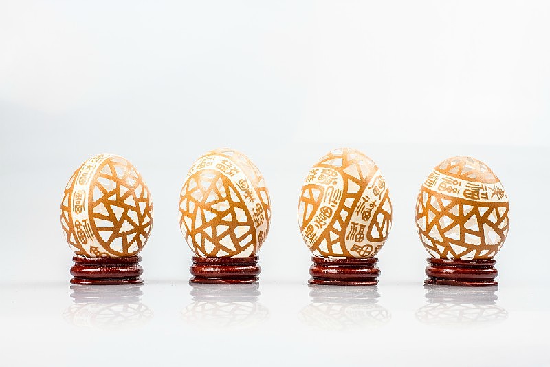 不是单个的蛋雕作品