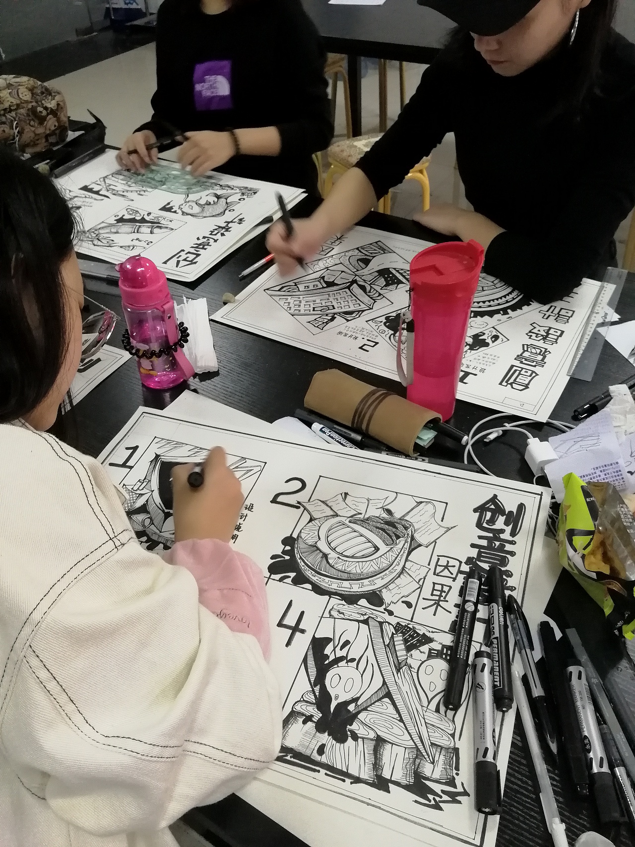 视觉创意设计（图ZMTMwNzE2OTIw） - 海报 - 站酷设计师爱画画的满锅原创素材 - 站酷ZCOOL