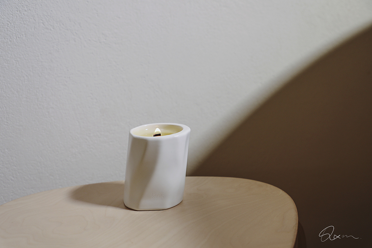香薰蜡烛家居 | 光影场景 | 产品摄影（图ZMjc2Nzg1OTY0） - 产品摄影 - 站酷设计师铁甲万能小飞侠原创素材 - 站酷ZCOOL