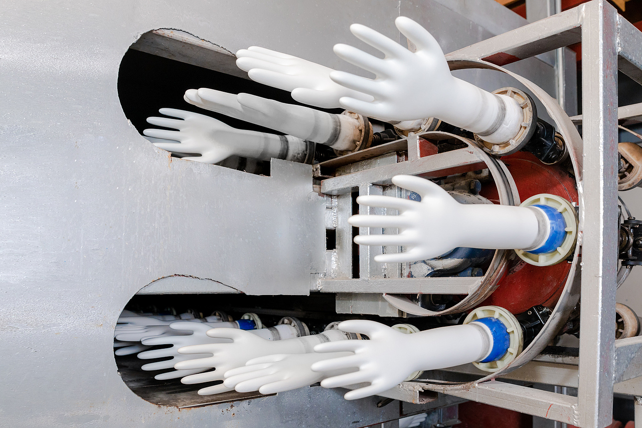 医疗口罩手套工厂拍摄（图ZMzMxOTA3MTQ0） - 产品摄影 - 站酷设计师广州慢慢来原创素材 - 站酷ZCOOL