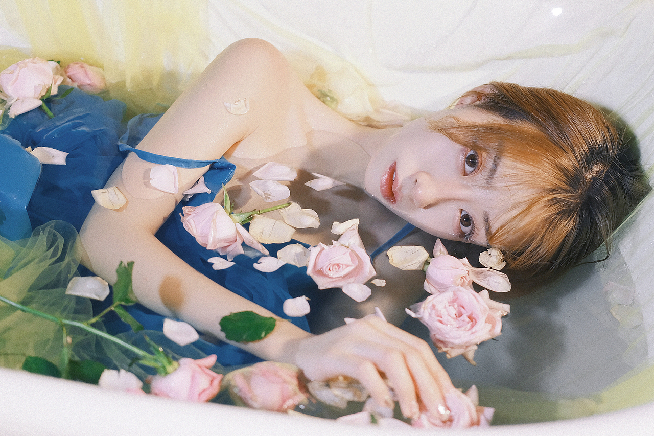 emo的时候拍组写真,成片出乎意料