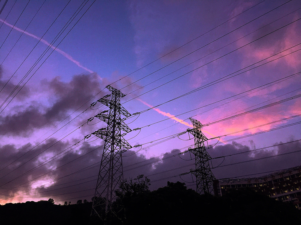 PANTONE•2022•年度色彩•长春花蓝