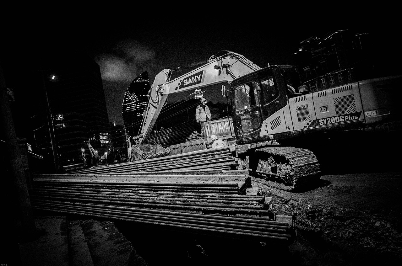 楊樹浦路施工工地紀實（圖ZMjg1ODQwNDcy） - 人文/紀實攝影 - 站酷設(shè)計師北方一陣風原創(chuàng)素材 - 站酷ZCOOL