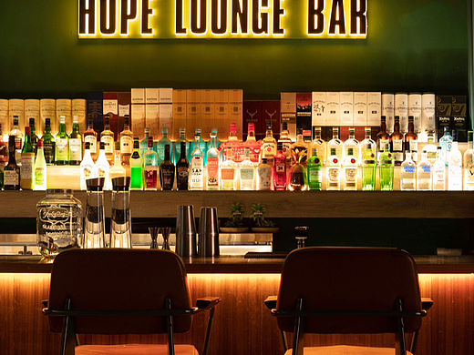 酒吧设计- lounge bar 热带雨林般体验