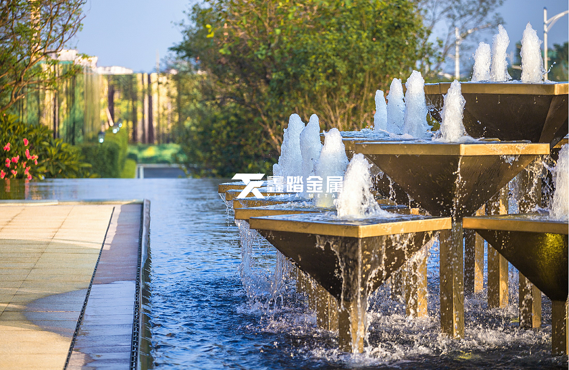 售楼部水池景观小品雕塑 水钵雕塑 异形不锈钢雕塑摆件
