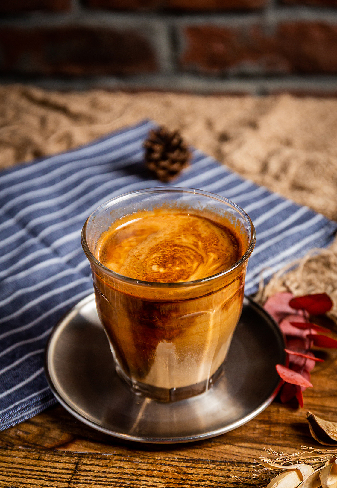 花式咖啡 | 热拿铁和冰拿铁咖啡的制作方法