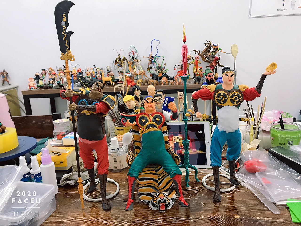 原创纯手工制作，面塑作品《关公夜读春秋》（图ZMjMzODA2NTQ4） - 手办/模玩 - 站酷设计师上京私物康健面塑原创素材 - 站酷ZCOOL