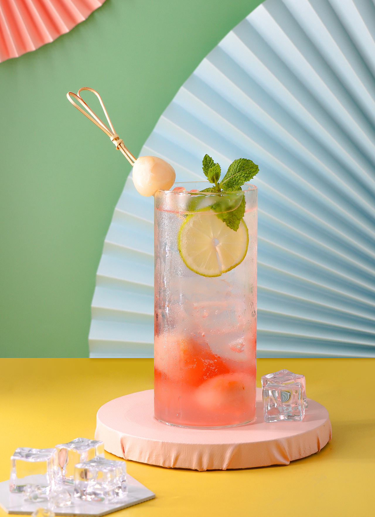 分享收藏遇见生活里的色彩标签饮品拍摄添加表情杂志修图摄影-修图