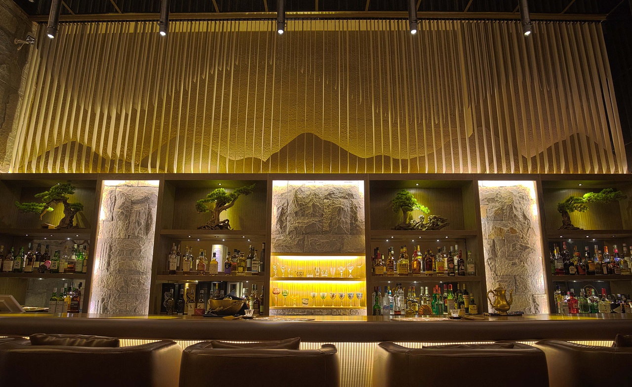 【鸡尾酒吧】Whisky&Cocktail Bar(图ZMTgwNTAzOTIw) - 家装设计 - 站酷设计师上由空间设计原创素材 - 站酷ZCOOL