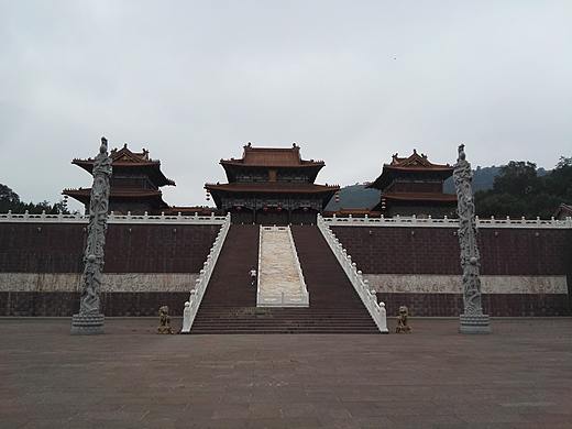 新农村建设范例。这是几年前的山西新农村。