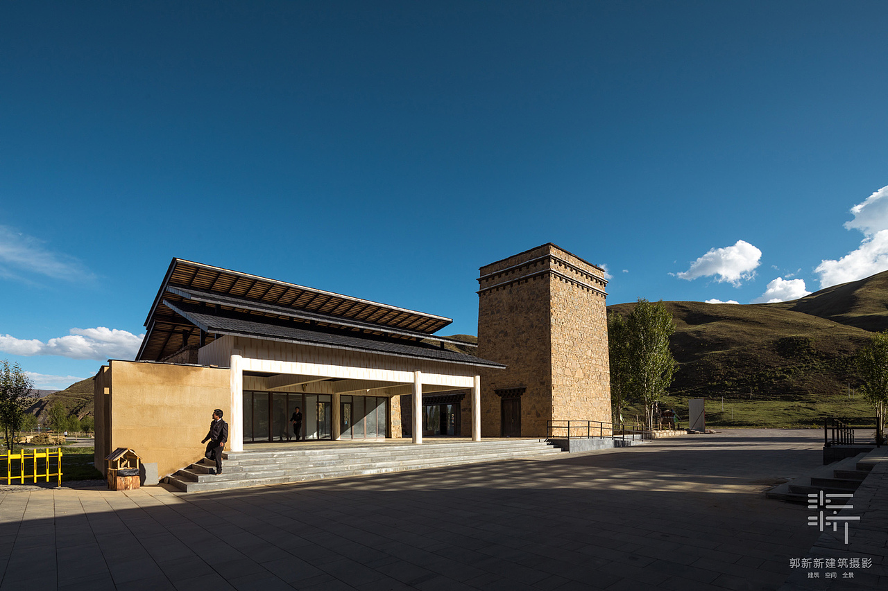 稻城桑邓祝巴·亚丁自驾游营地 | 酒店摄影 · 高清大图