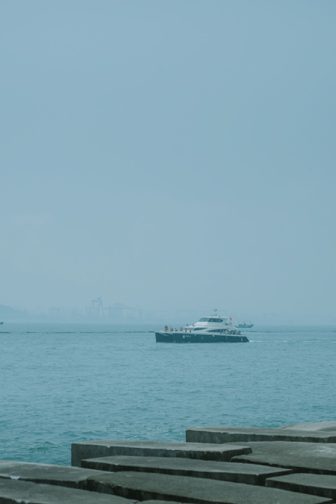 青岛八大峡，最好的我们和最美的海景，振华三部曲取景地_栈桥