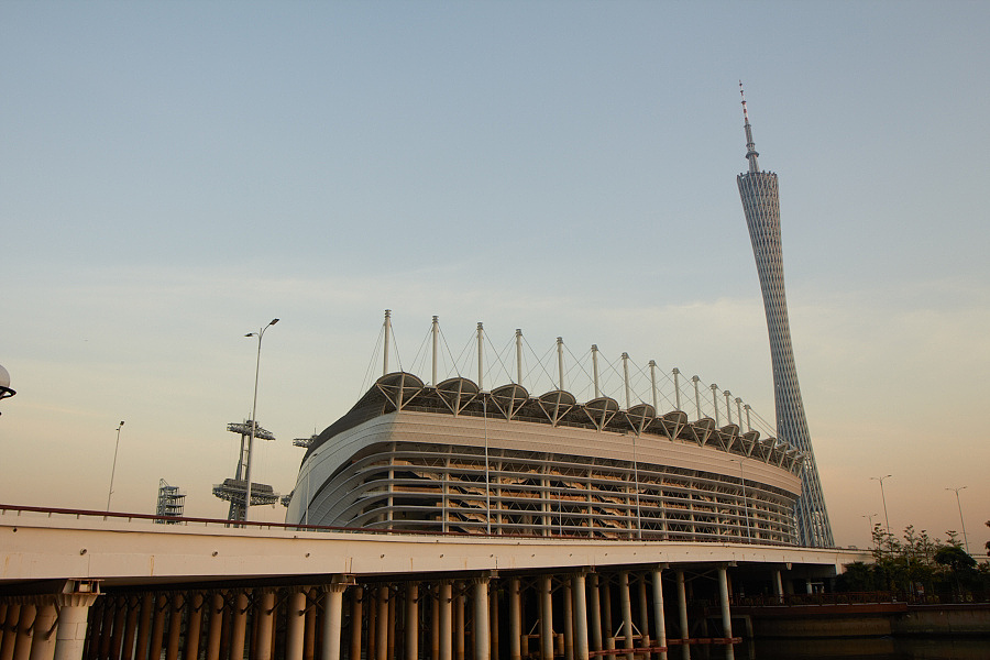 亚运场馆的黄昏（图ZNDc0OTMxMg==） - 环境/建筑摄影 - 站酷设计师harman原创素材 - 站酷ZCOOL