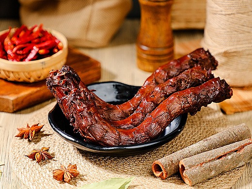 麻辣鸭脖鸭舌鸭胗鸭掌鸡架鸭肚鸭肠鸭腿甜辣鸭货熟食品