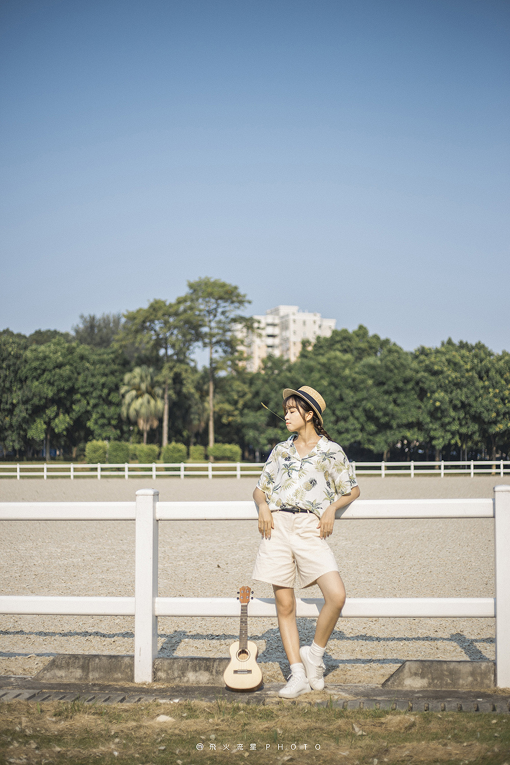 夏天的弦声（图ZOTIxNDQxMDQ=） - 人像摄影 - 站酷设计师飞火流星MIN原创素材 - 站酷ZCOOL