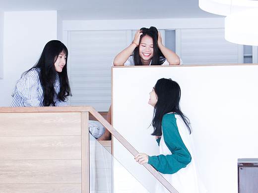 记录一个阳光明媚的日子，与三五好友一起度过（个人主页-ZMzAzNjMzNDg=） - 人像摄影 - 站酷设计师是Angigi啊原创素材 - 站酷ZCOOL