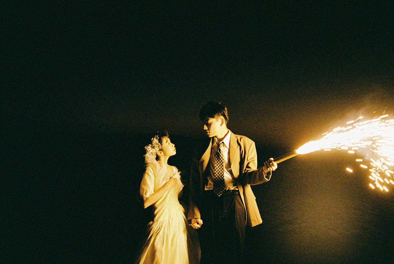 日落时亲吻，风起时相拥（图ZMjM1OTgzOTg4） - 人像摄影 - 站酷设计师宏赟同学原创素材 - 站酷ZCOOL