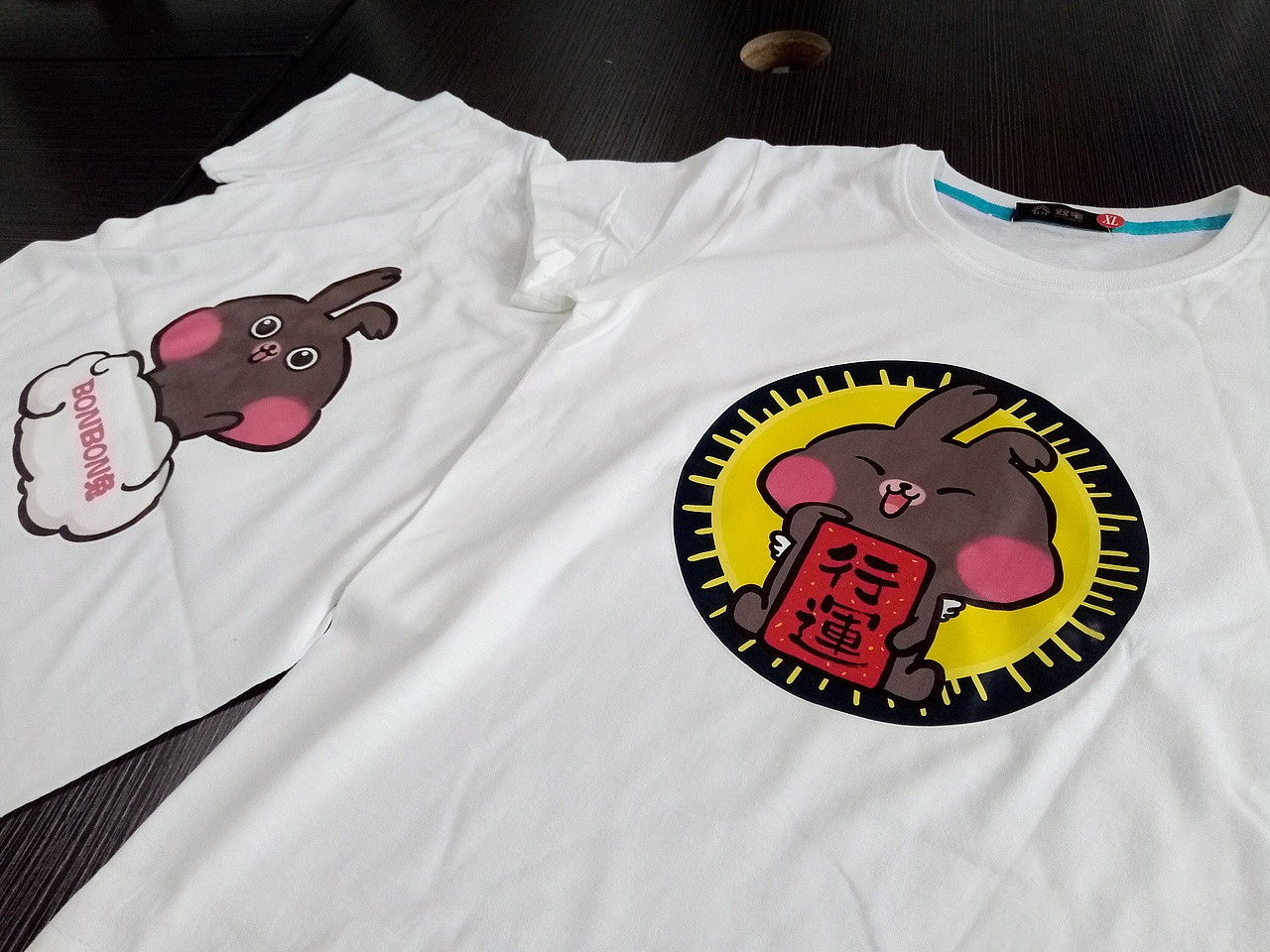 衣服~插图设计（图ZMTE2OTMxMTg0） - 商业插画 - 站酷设计师liujiaxuan728原创素材 - 站酷ZCOOL