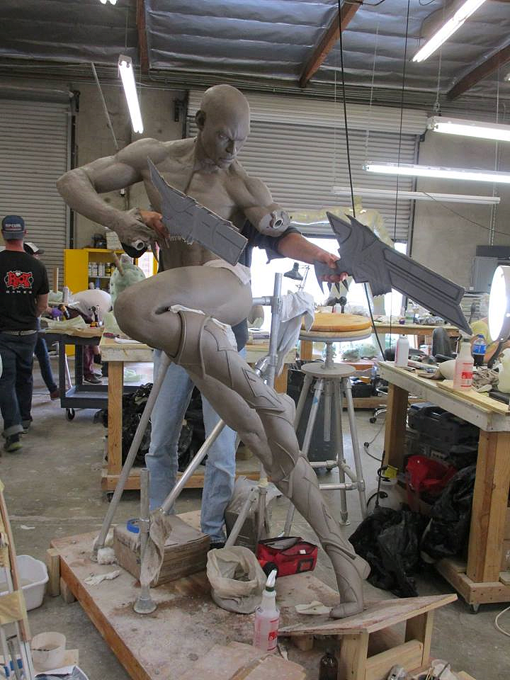 【ECC】Steve Wang操刀监制,英雄联盟授权Lucian圣枪游侠大比例雕像