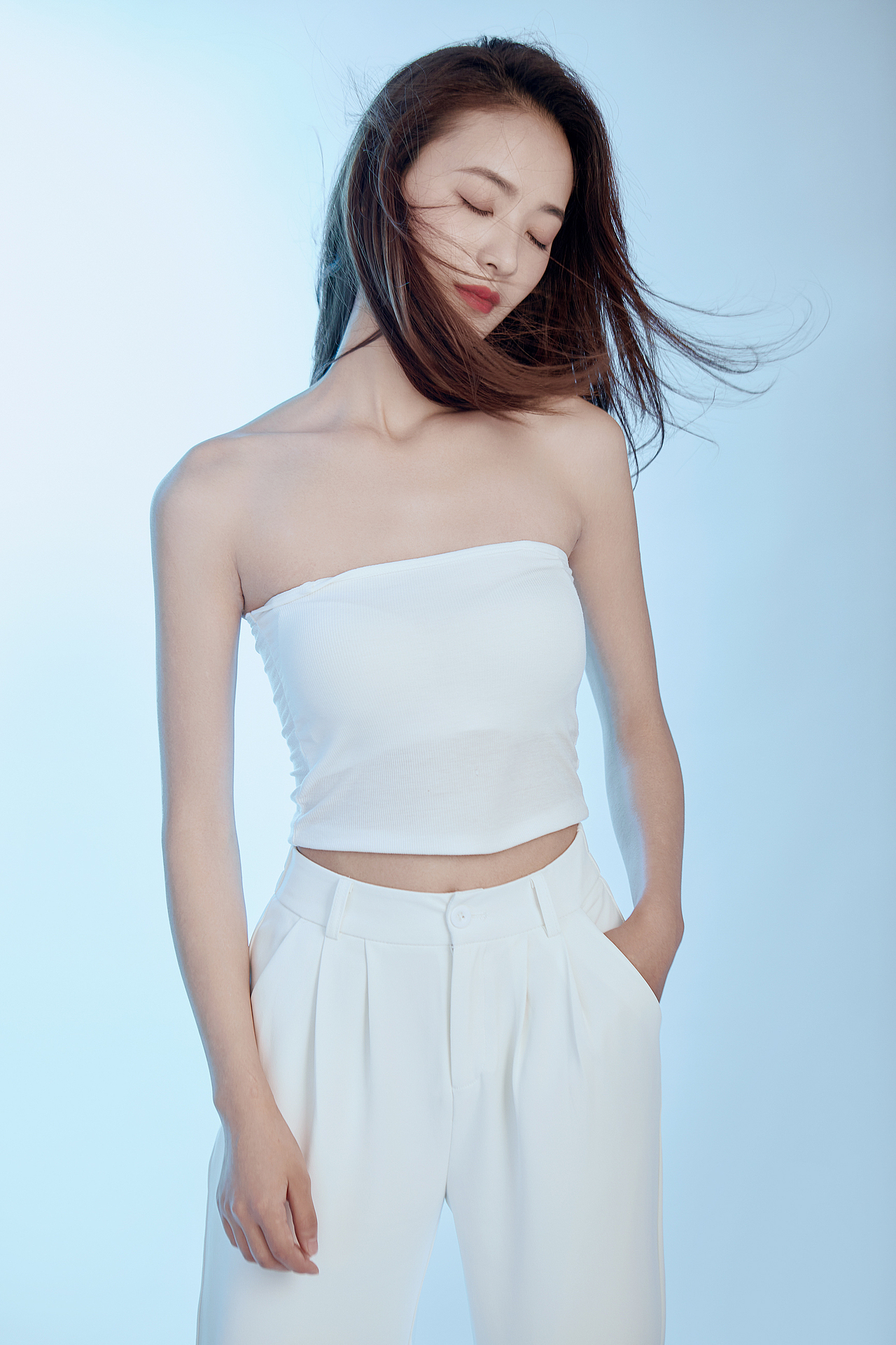 BLUE | 浅蓝（图ZMjU3MDc5MjI4） - 人像摄影 - 站酷设计师昕晨视觉原创素材 - 站酷ZCOOL