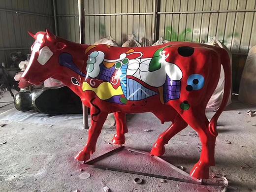 玻璃钢雕塑制作公司