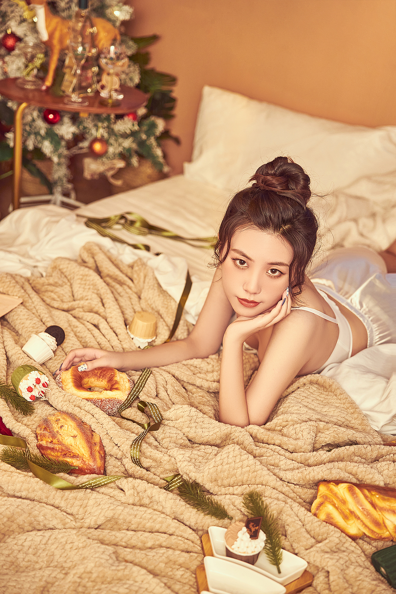 圣诞阳光 圣诞人像写真（图ZMjgzMzY5NDg4） - 人像摄影 - 站酷设计师云间眠原创素材 - 站酷ZCOOL