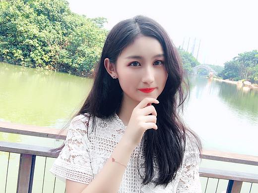 自拍杆实拍视频