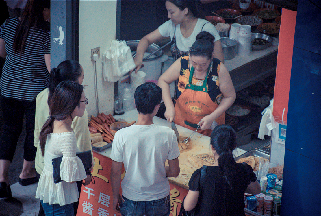 发现武汉之天下第一街——汉正街