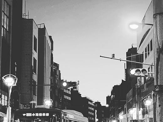 夜晚的街道