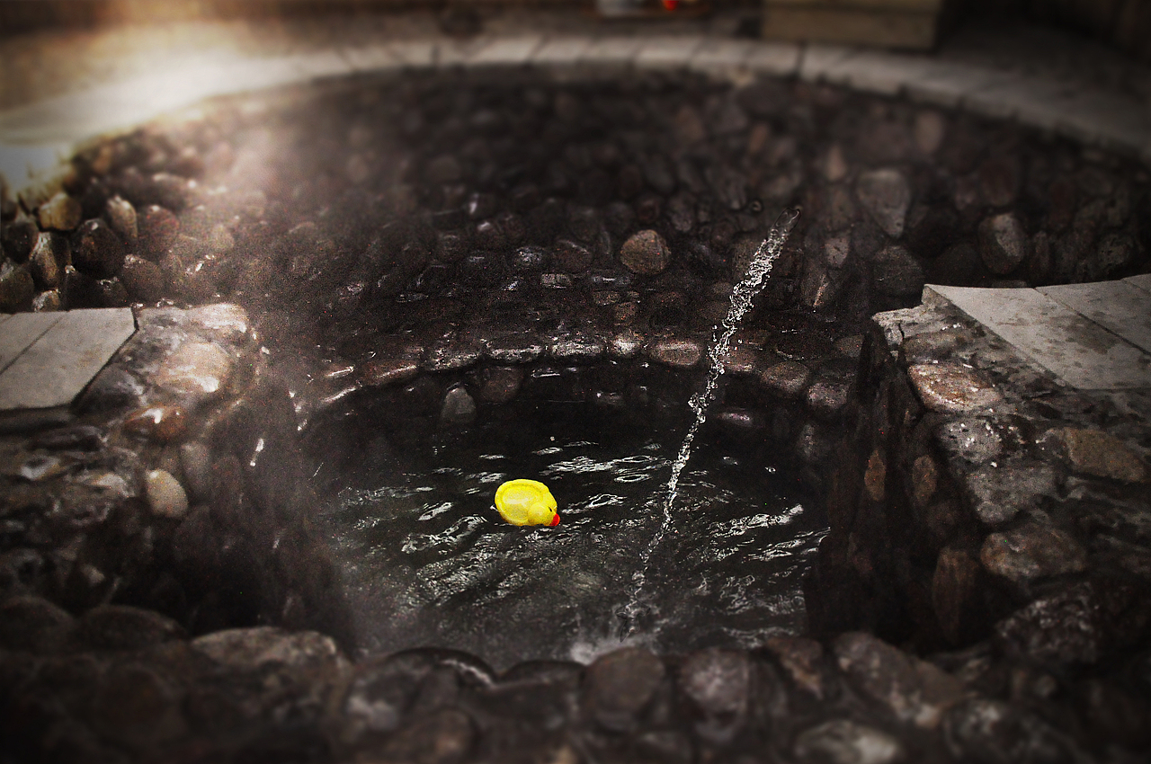 温泉与小鸭（图ZMjUxODYxNTY=） - 环境/建筑摄影 - 站酷设计师MayaZHANG原创素材 - 站酷ZCOOL