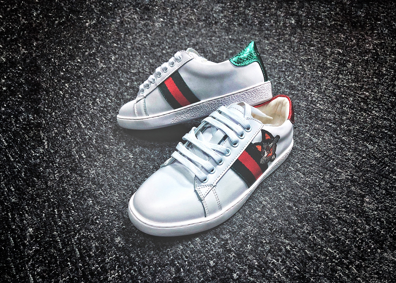 随拍女鞋（图ZMTQyMTQ1NzM2） - 产品摄影 - 站酷设计师李墨屿原创素材 - 站酷ZCOOL