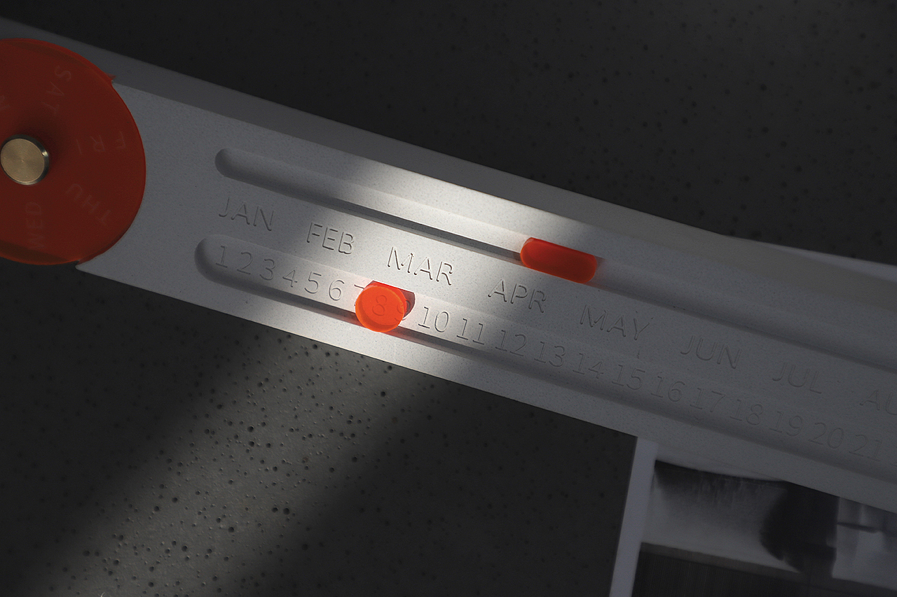 几度灰 / 【周-而复始】-万年历（图ZMjgyOTA3NDA0） - 生活用品 - 站酷设计师JIDUHUI原创素材 - 站酷ZCOOL