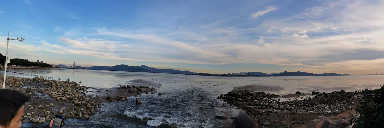 海边吹吹风也挺好
