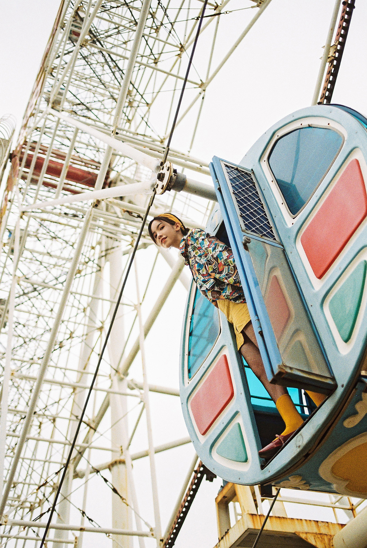 脱离轨道 就这样飞向世界尽头（图ZMjAwNDQwNTYw） - 人像摄影 - 站酷设计师萌又三岁原创素材 - 站酷ZCOOL