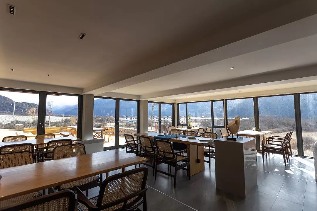 林芝 · 山泽居集装箱酒店（图ZMTY2NjQ2NjI0） - 建筑设计 - 站酷设计师HUJI互集原创素材 - 站酷ZCOOL