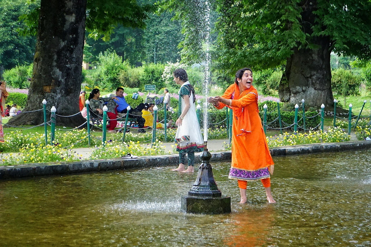 皇室花园玩爽乐