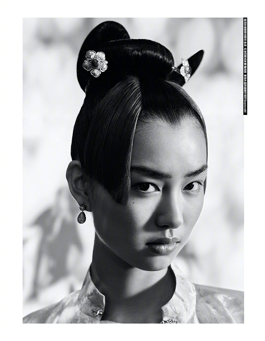 《时尚芭莎》-九月成都街头