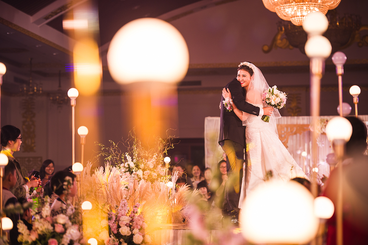 三国先生婚礼摄影㊣金色麦田下的浪漫婚礼