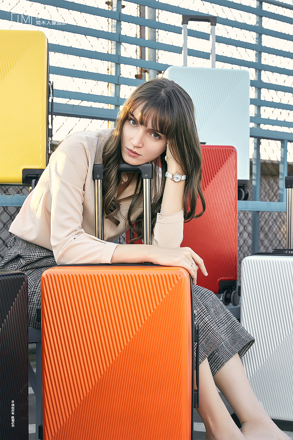 旅行箱 × 人像摄影 | 拉杆箱箱包行李箱 静物产品摄影